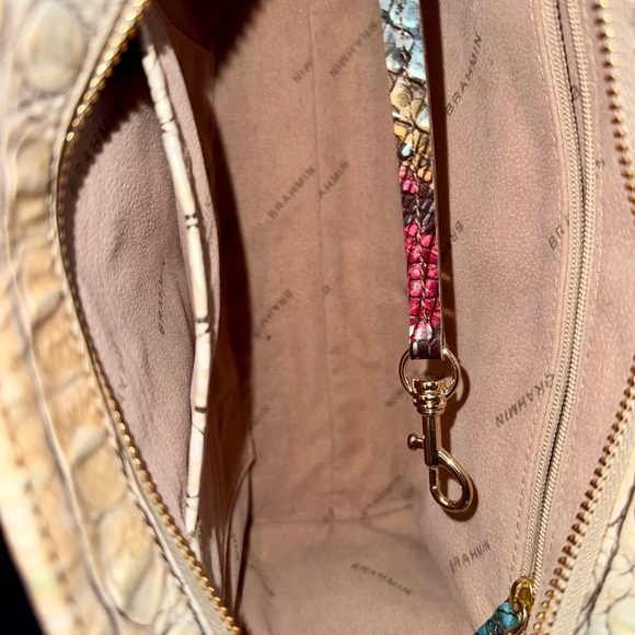 Brahmin Croc-Embossed Leather Handbag – Multicolor – with COA. - Picture 11 of 12